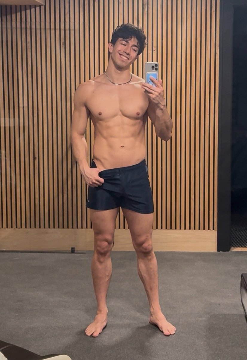 ToppingZ tweet media