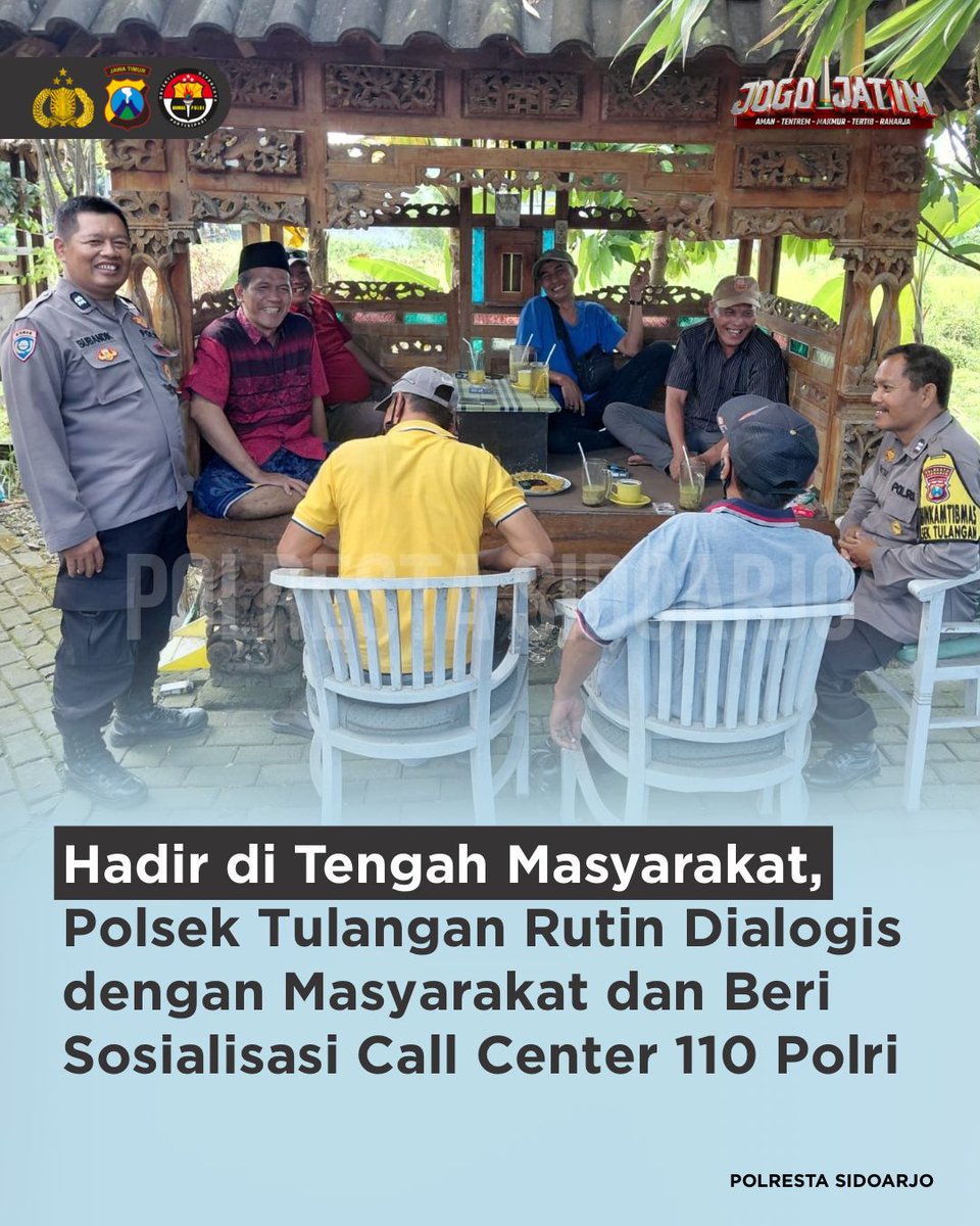 KresnaDelta's tweet photo. Selalu hadir di tengah masyarakat, personel Polsek Tulangan rutin berdialogis dan memberikan sosialisasi Call Center 110 Polri. Dari komunikasi yang dekat, warga semakin paham akses layanan darurat saat dibutuhkan. 
#PolrestaSidoarjo
#PolriUntukMasyarakat
#PolriPresisi https://t.co/vAVhKILiPq