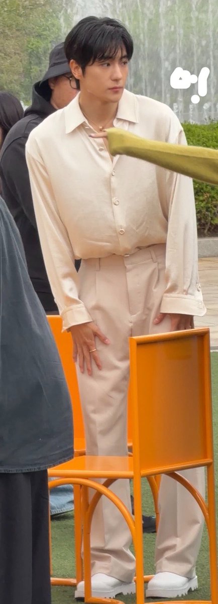 멍 lee🫧 tweet media