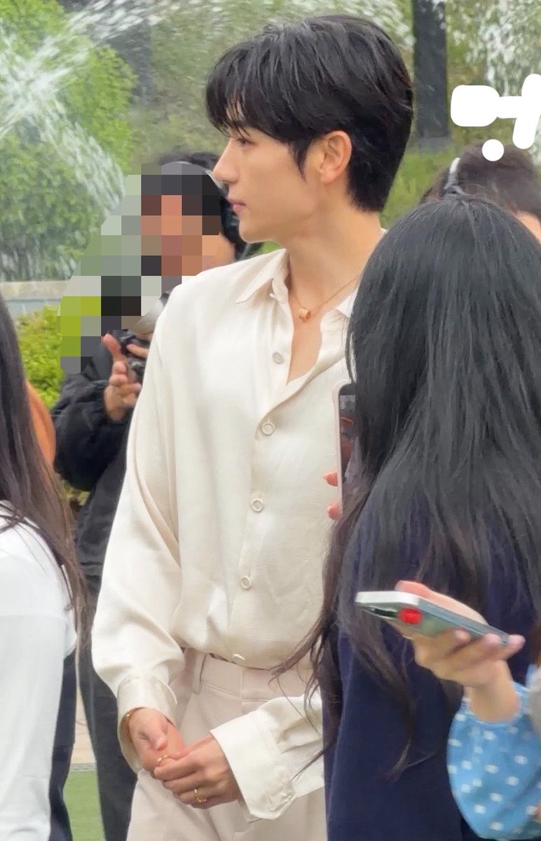 멍 lee🫧 tweet media