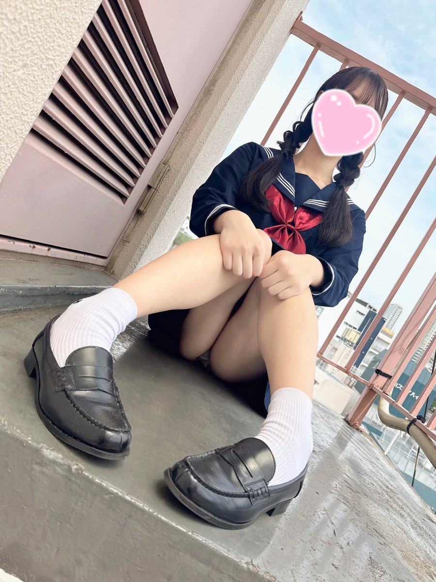 rental_gotanda_'s tweet photo. こっち見てるの、バレてるよ…？♡ https://t.co/8yJzbxJ8iT