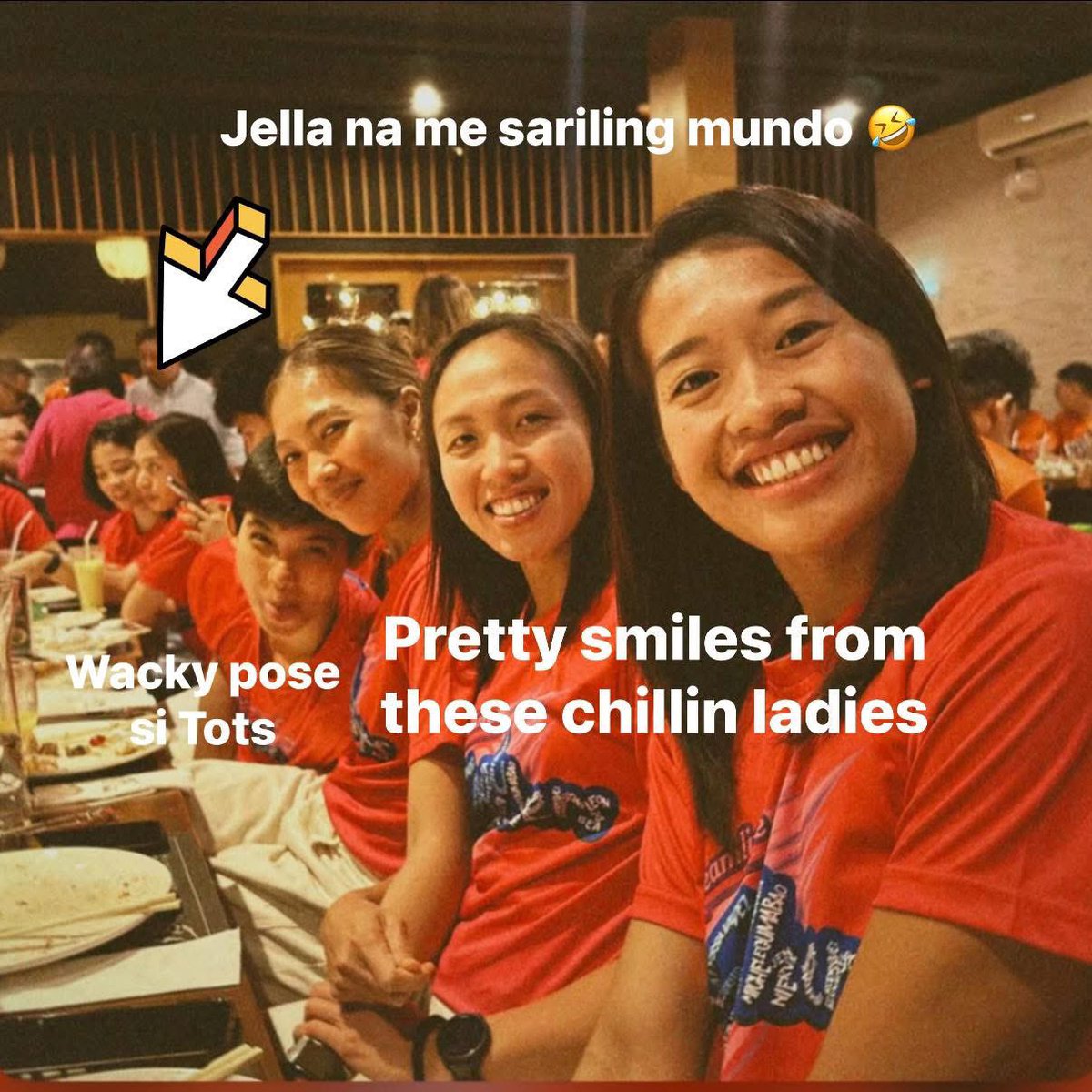 aicille73's tweet photo. Ung Jella na me sariling mundo sa dulo to Golden lady MVP Pons and Dij and Kyle na ganda ng smile with wacky pose from Totie 💗✨ #CreamlineCoolSmashers #BernadethPons #JemaGalanza #EllaDeJesus #KyleNegrito #dijrodriguez #totscarlos https://t.co/1JR3HmN8mN
