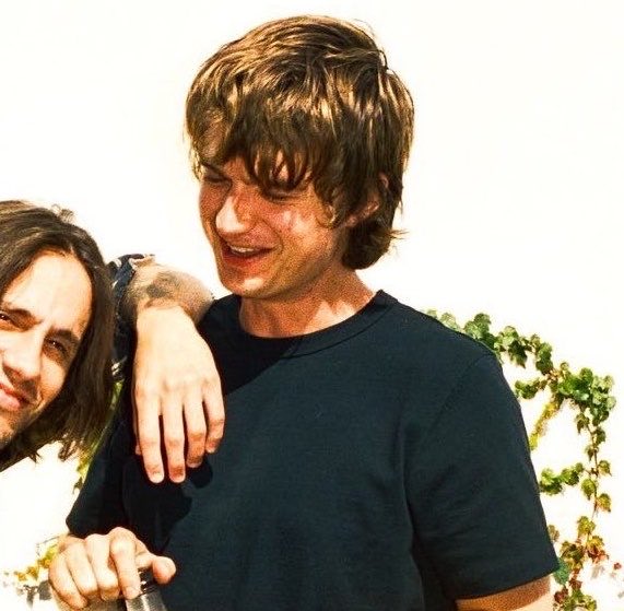 mia | nena de joe tweet media