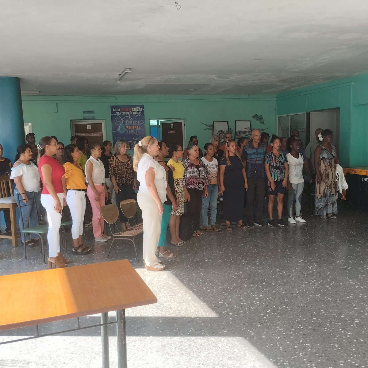 YaimaraLa's tweet photo. Matutino realizado en el @CphemStgo donde todos los trabajadores ratificamos que estaremos presente este  #1roDeMayo en la plaza Antonio Maceo de #SantiagoDeCuba porque #LaPatriaSeDefiende y eso lo demostramos dando #MiFirmaPorLaPatria @ProsaludC  @DPS_Santiago @BeatrizJUrrutia https://t.co/8yWg1Z6Z2U