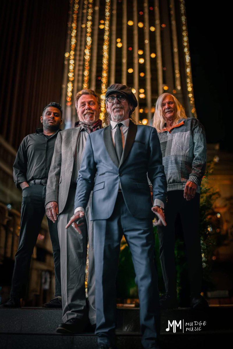 Schmenge007's tweet image. Then Next up playing at the Blues Can  2002-16 Ave NW Sunday night jam May 3rd with  Brother Ray Lemelin the Matinee Kings 8 pm to midnight. Phone 403-262-2666 #raylemelin #guitar #vocals #schmenge   #accordion #danielwilton #bass  #brotherbrad #drums #bluescan #jam #yyc