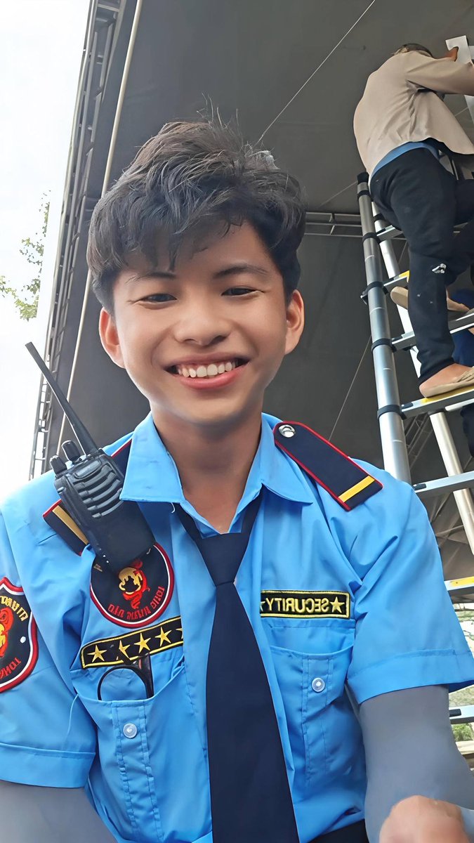Anh bảo vệ tweet media