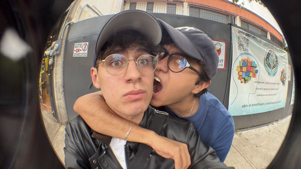 ‍ 𝄞 tweet media