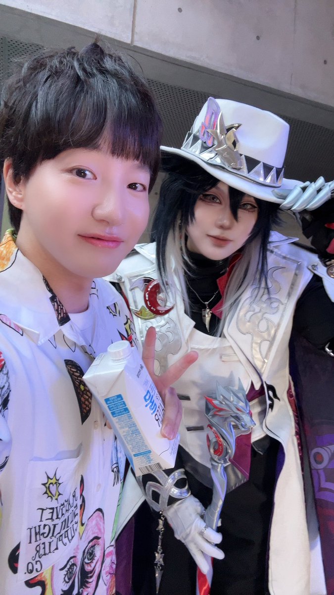찐 tweet media