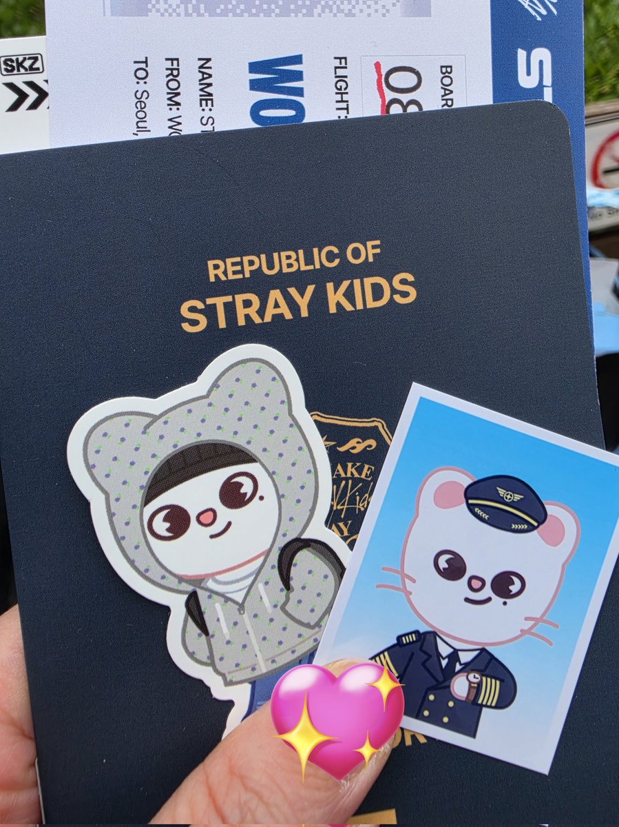 ΠΔΠΔ 𝔫𝔞𝔫𝔞 tweet media