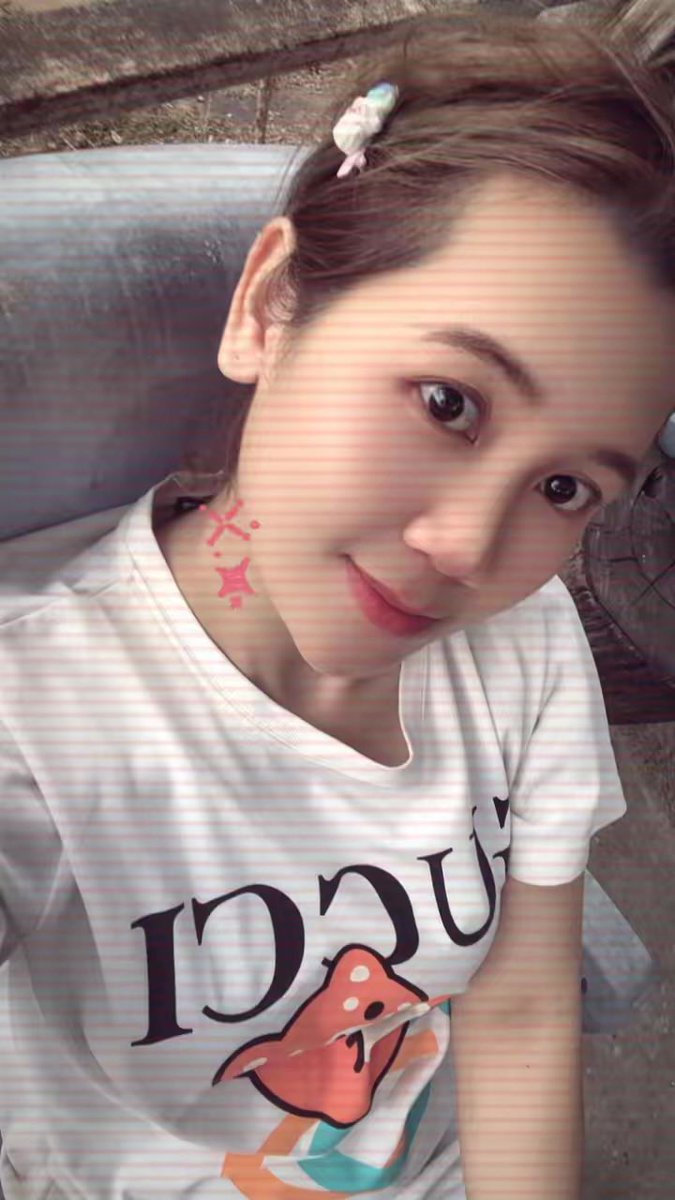 เนย🦄 tweet media