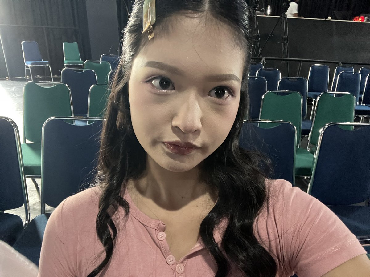 Celline Thefani tweet media