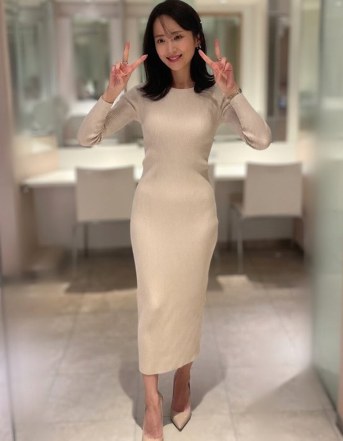 クミコ tweet media