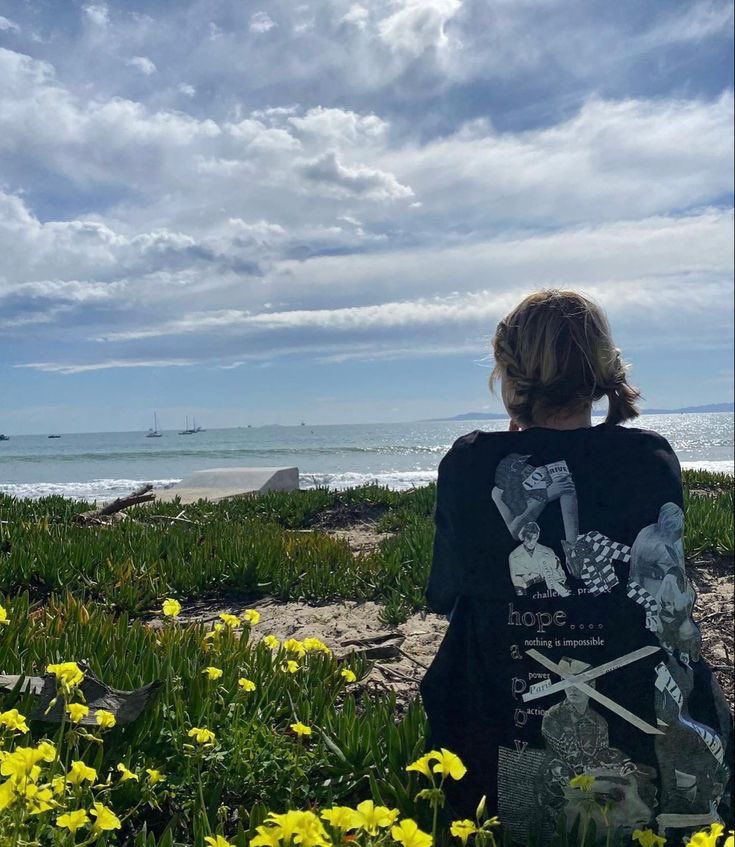 lia sinclair | au’s no fix ໑ৎ tweet media