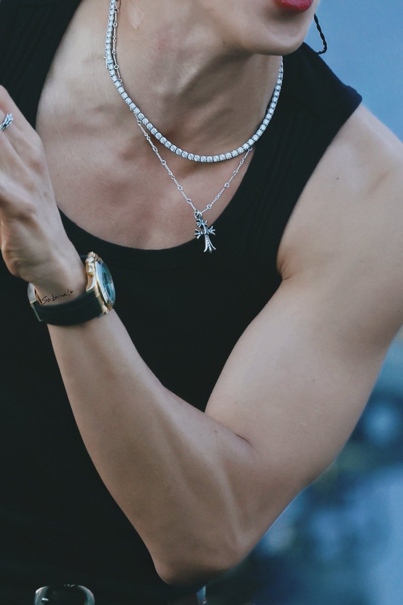 B.JYH 🤙💙🌏🪐 tweet media