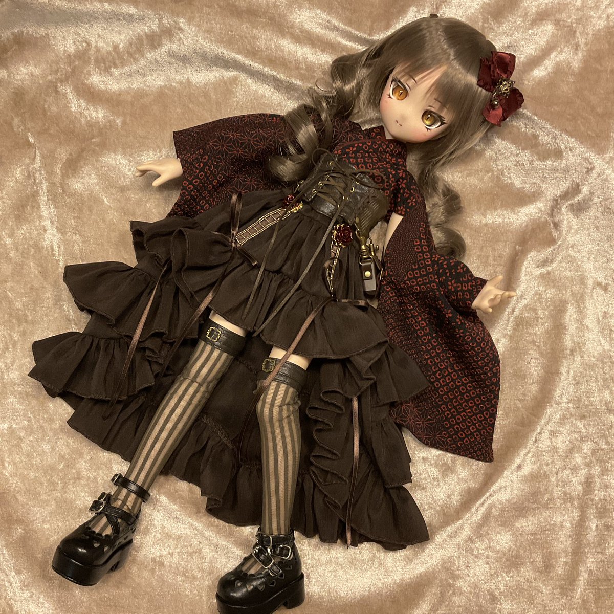 staff_NACO's tweet photo. ドルパにご来訪ありがとうございました！ご購入頂いた商品に不備等ございましたら お手数ですがウェブショップ内〈お問合せ〉よりご連絡をお願いします

次回イベント出展は5/10 #広島アイドール です

ウェブショップで新作の販売開始しました
ご利用お待ちしております★ https://t.co/lbPO005OB7