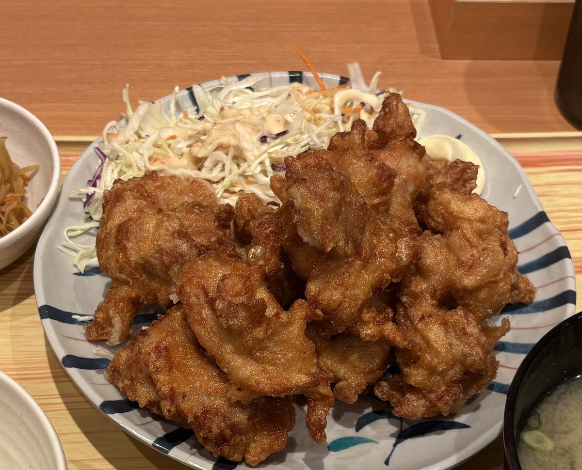 Jinbeizame tweet media