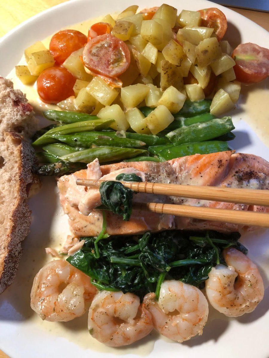 Annaj2yxc's tweet image. #Dinner##Salmon😋😋