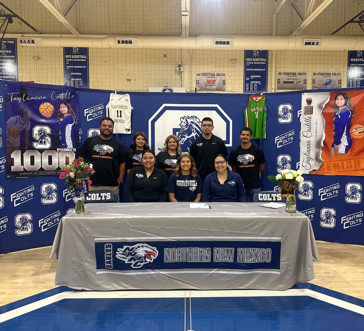 NNMCATHLETICSW's tweet photo. Officially official 🖊️ #builtdifferent https://t.co/WEFr3gp6Cu