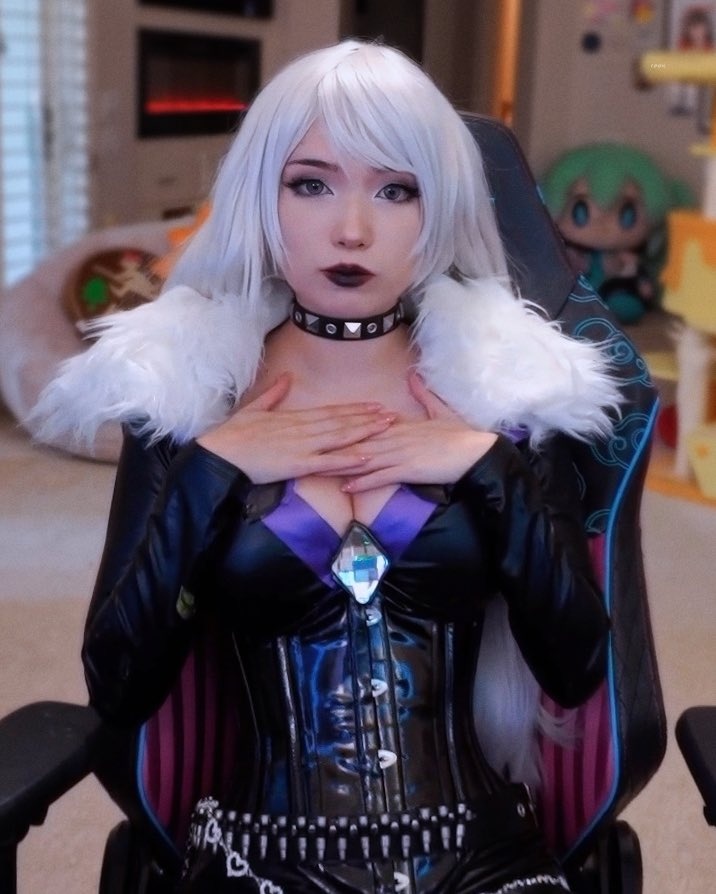 floatingaway tweet media