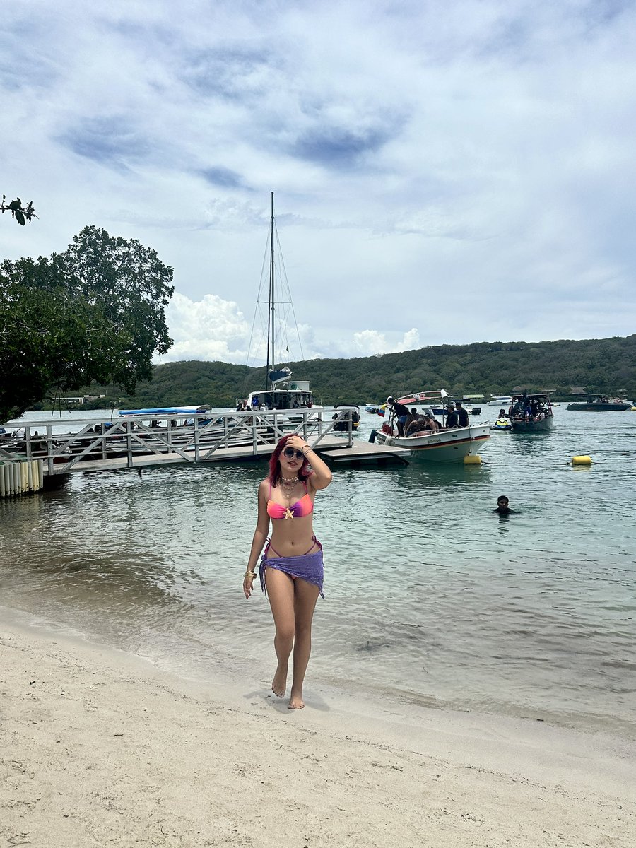 goldstarbm⭐️ tweet media