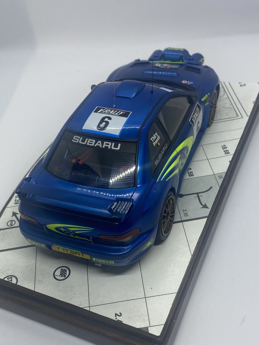 Mk3Sage's tweet photo. タミヤ1/24 スバルインプレッサWRC99
某カーモデラー系の動画見てたら無性に作りたくなってしまった。
ボディはキャンディ塗装、蛍光イエローが映えて我ながらいい感じ。 https://t.co/htyA8ZbRzq