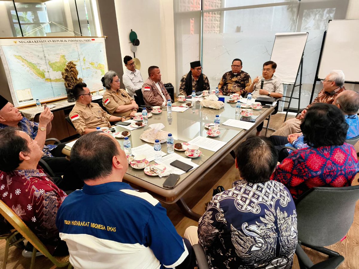 Chusnul ch💞timah tweet media