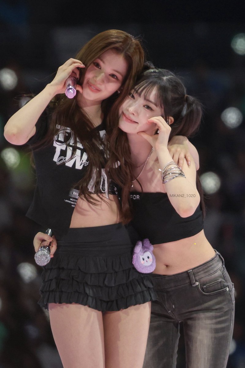 MIKAN2_1020's tweet image. 260426 MUFG
#SANA #사나 #DAHYUN #다현 #트와이스 #TWICE #사이다