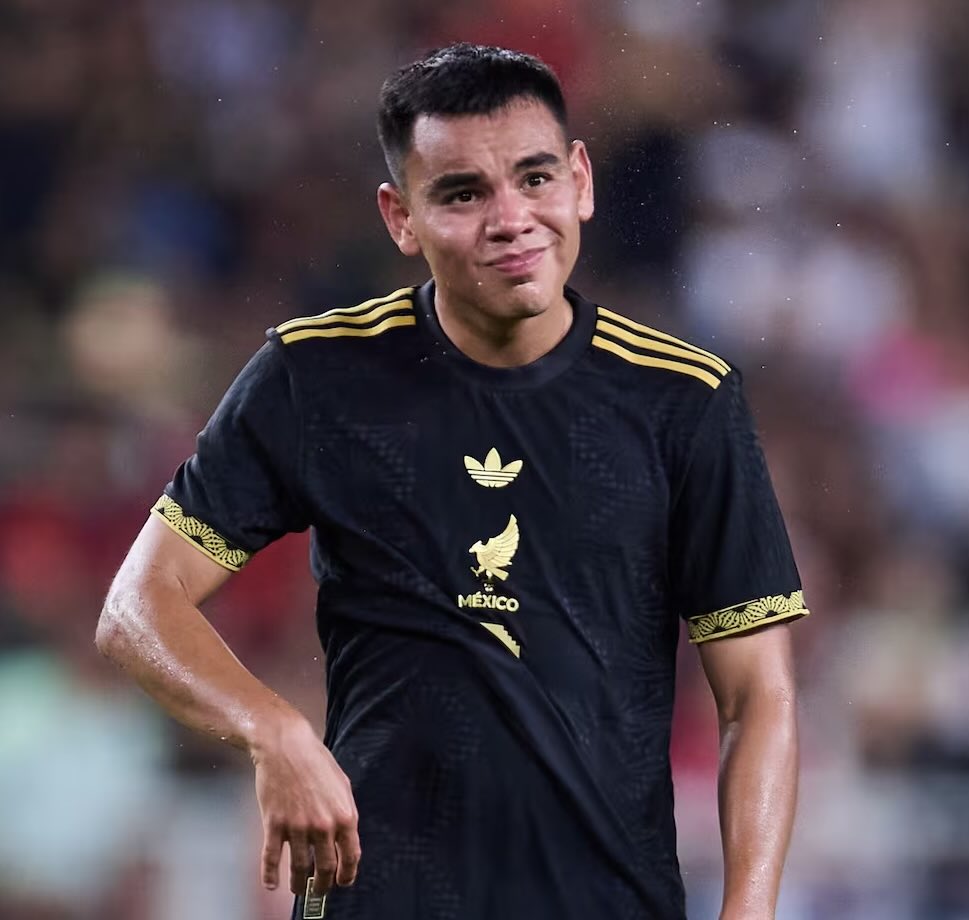 (fan) 𝐌𝐢𝐤𝐞. tweet media