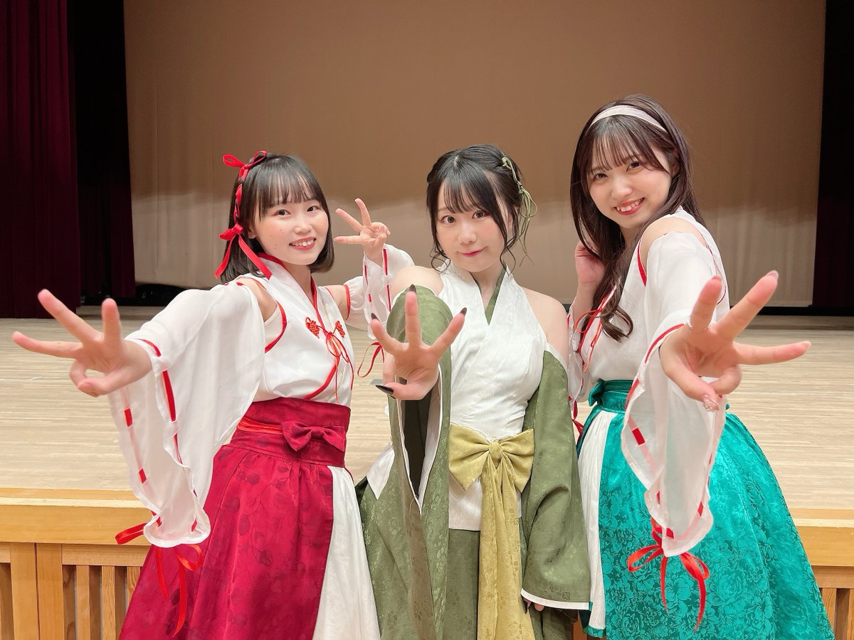 proace_official's tweet photo. 【📣出演情報】

4/25(土)に開催されました
「 #みなかみ天狗祭り2026 」に

≪ #泉極 ≫
#山田奈都美

≪ #泉極ガールズ ≫
#井上悠
#上杉夏穂

が出演いたしました✨

各チームのパフォーマンスはお楽しみいただけましたか？👺
引き続き全力で盛り上げていきますので応援よろしくお願いいたします！ https://t.co/XvmaPJrCtD