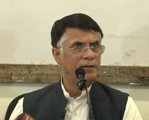 This guy vanished after High Court Assam rejected his anticipatory bail application.

Kheda on Day 1 : I will keep asking questions to Hemant Biswa Sarma. I will remain in Assam only.

Kheda on Day 3 : Poof !!

Kheda on Day 5 : Hiding in car....

Telangana High Court grants