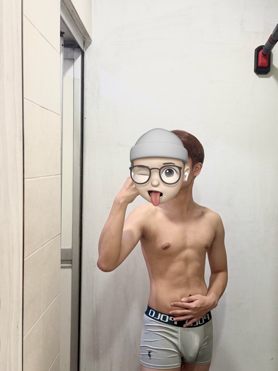 可爱弟弟😛 tweet media