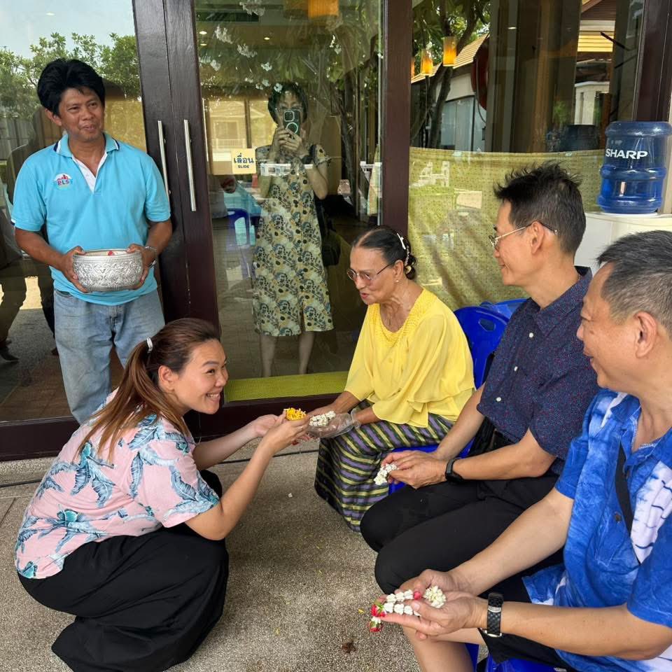 Ry Thitiporn รี่ ฐิติพร tweet media