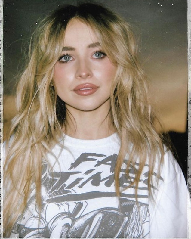 sabrina carpenter files | fan account tweet media