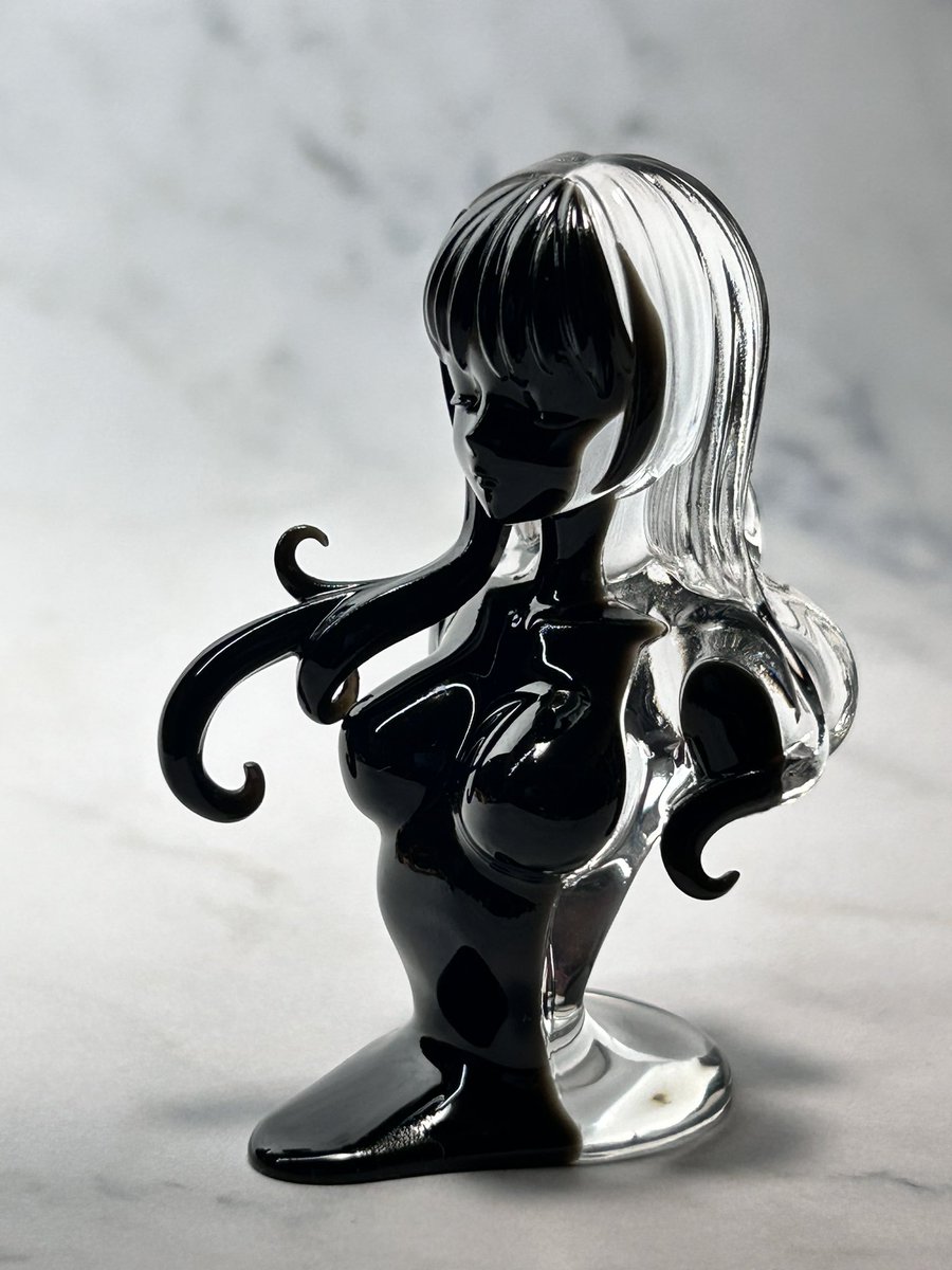 eyewater_e's tweet photo. エレメントガールズ

新作
「影少女」

以前作ったものとは別解釈で新たに作ってみました。

写真で。

#エレメントガールズ https://t.co/RxjnM1fozv