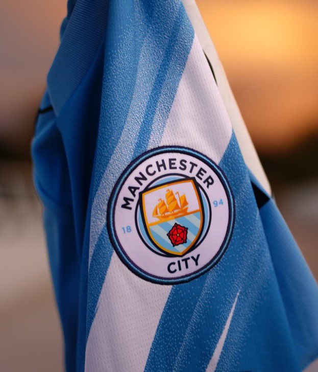 Blue Moon tweet media