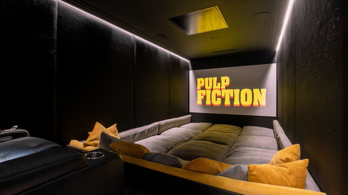 ClarkeInfinity's tweet image. Every detail plays a part in how your home cinema experience feels. Whether you prefer sleek fixed seating or fully reclining chairs with integrated features, it’s about creating a space that works for your lifestyle.

#HomeCinema #LuxuryLiving