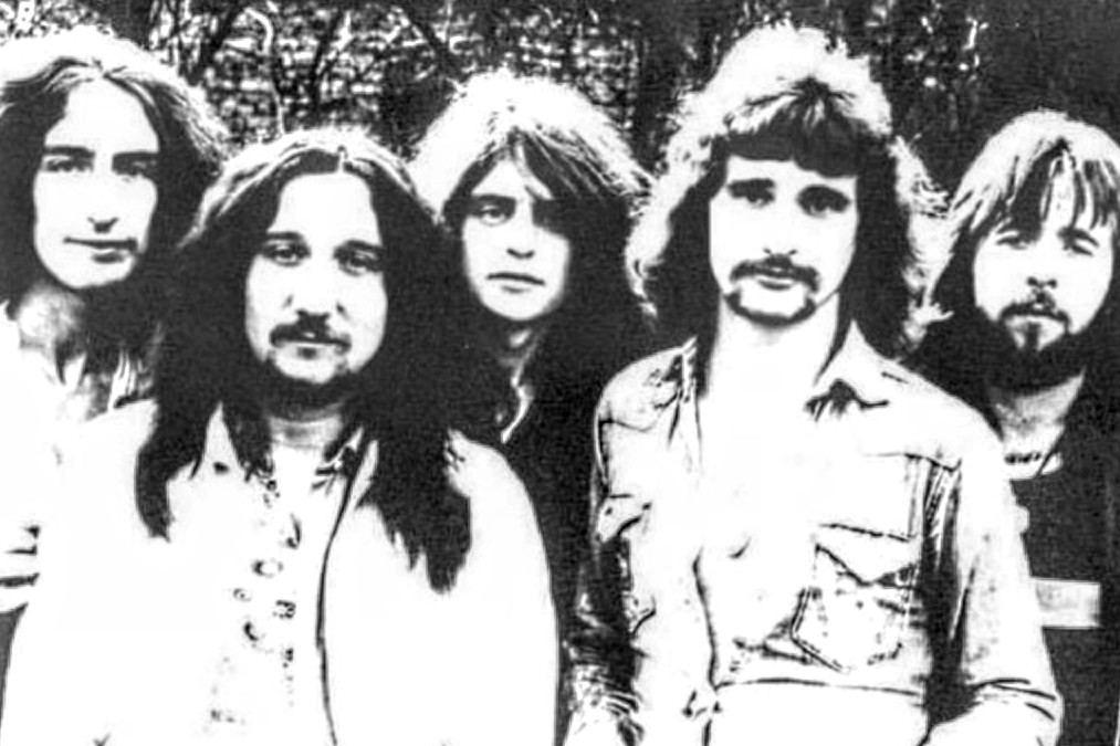 BAYSONIC tweet media