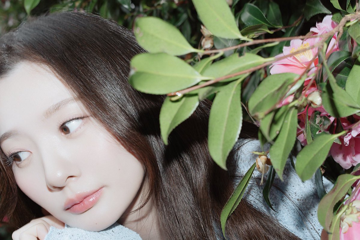 [𝗖𝗼𝗻𝗰𝗲𝗽𝘁 𝗣𝗵𝗼𝘁𝗼]   ⠀
⠀
🌺 𝐼𝑛𝑡𝑜 𝑜𝑢𝑟 𝑠𝑝𝑟𝑖𝑛𝑔, 𝑡𝑜𝑔𝑒𝑡ℎ𝑒𝑟.⠀

볼빨간사춘기(BOL4) 𝖲𝗂𝗇𝗀𝗅𝖾 [𝗙𝗶𝗻𝗱 𝗬𝗼𝘂]⠀
➼ 2026.04.22 6PM (KST)⠀
⠀
#볼빨간사춘기 #BOL4 #FindYou