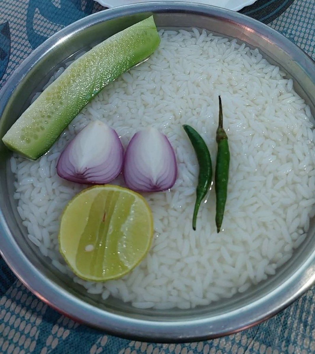 Bihar people love their daily food.

Hey <a href="/grok/">Grok</a>, make my plate look like a feast!