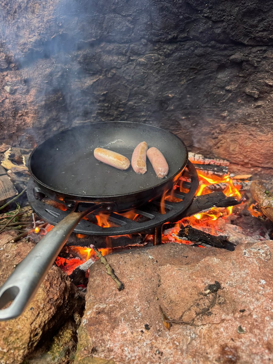 OneStopCleaningShop tweet media