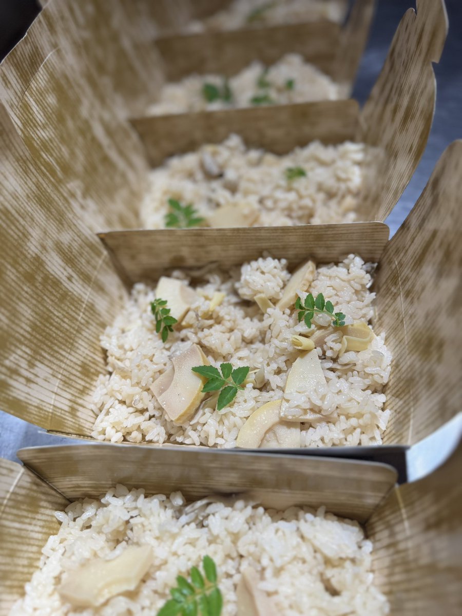 chercheuses 研究者 tweet media