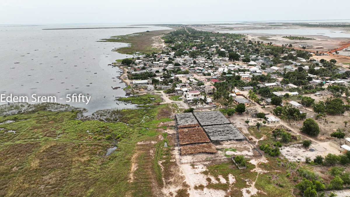 Edem Srem tweet media