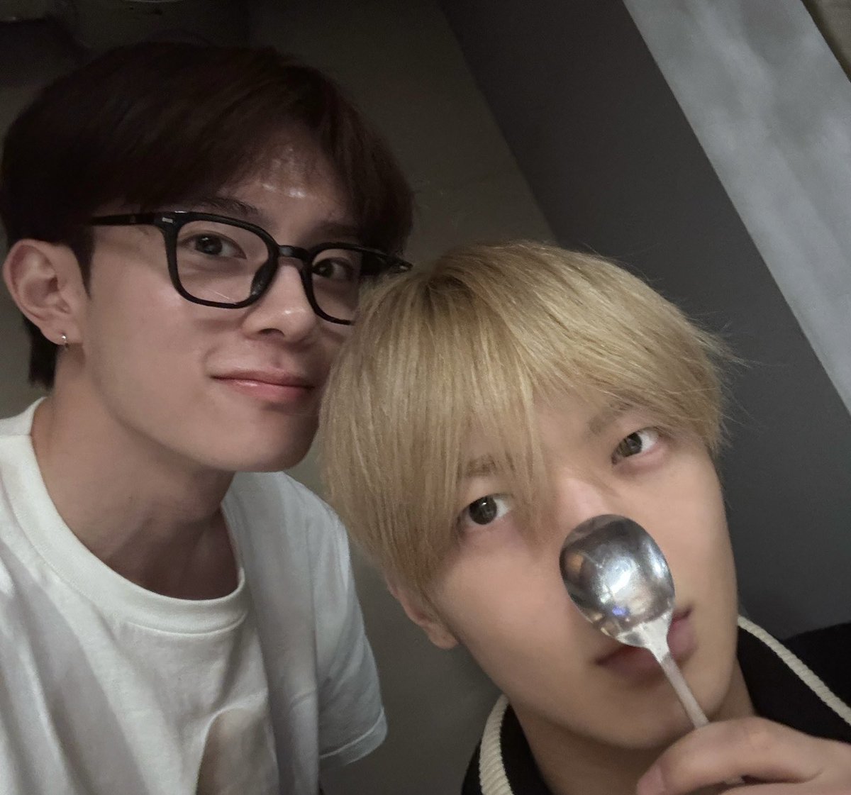 상마초 tweet media