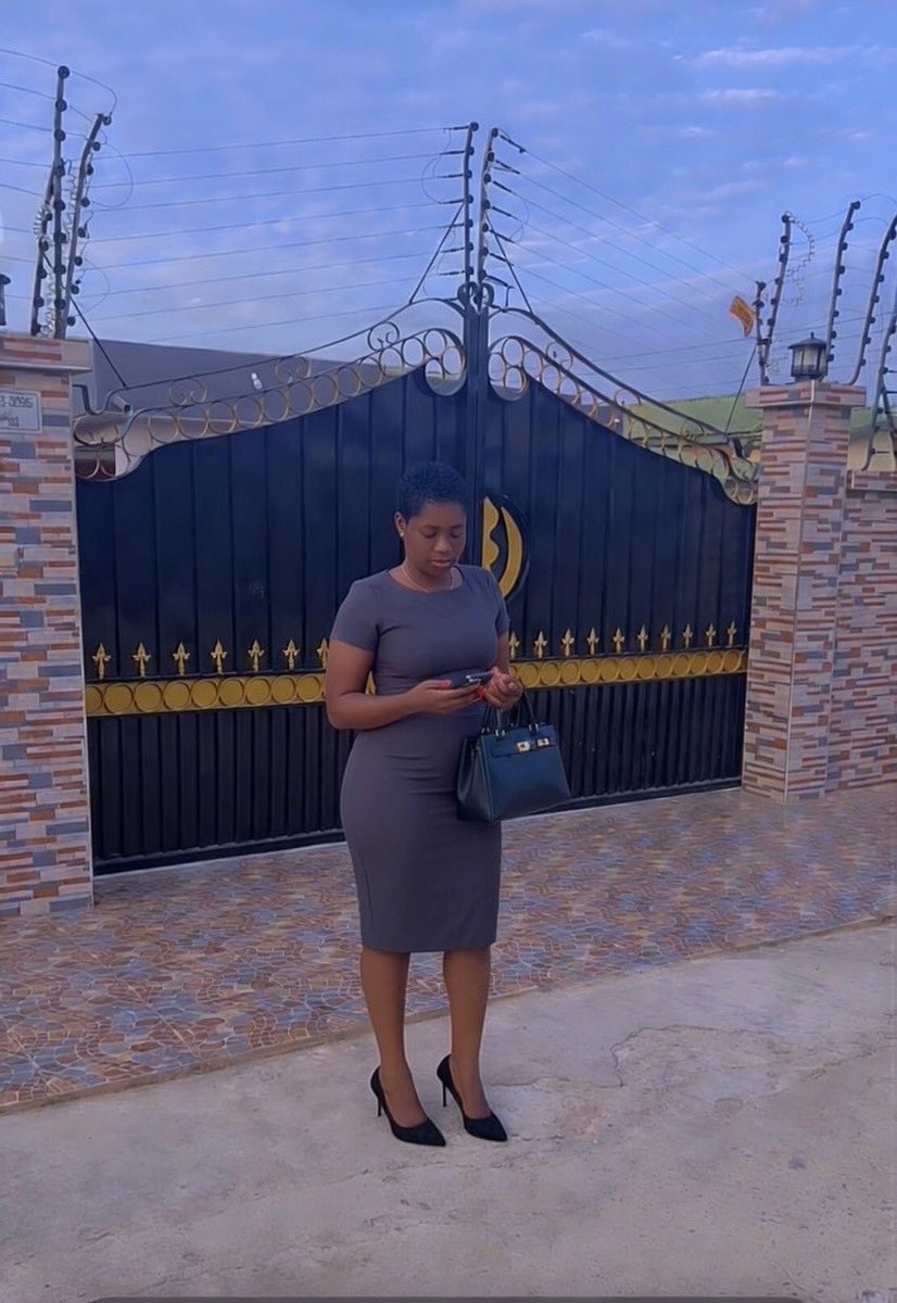 𝓔𝔀𝓾𝓻𝓪𝓫𝓮𝓷𝓪 tweet media