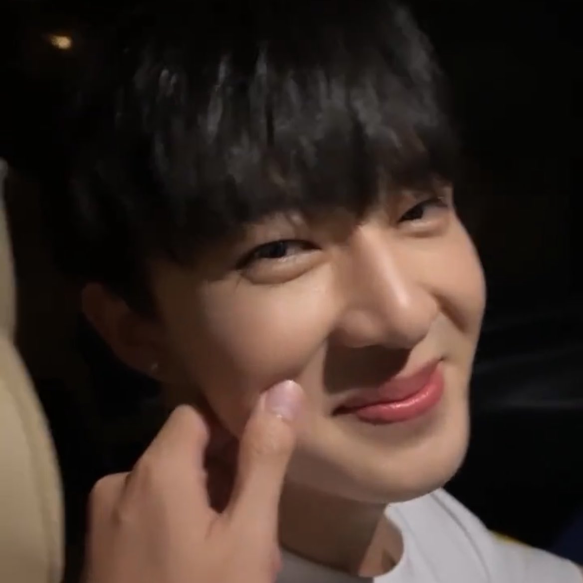 ขข ´◕ ₃ ◕` tweet media