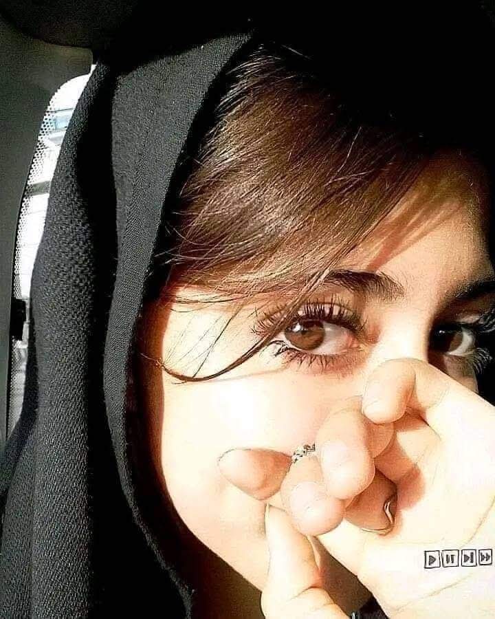 𝓜𝓸𝓷𝔂 tweet media