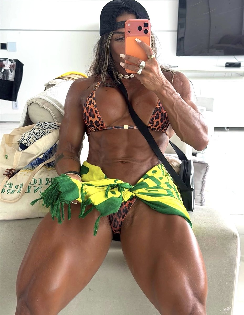 all_about_gym's tweet image. Quads so thick they need their own lane 🚧

#muscle #musclemommy #womenbodybuilders #femalemuscle #brazilian #gym #gymgirl #fafa #fitness #fitgirls #FitnessMotivation #AtletiBarça #ipl 
#femalebodybuilders #musclegirl #gymwear #gymmotivation