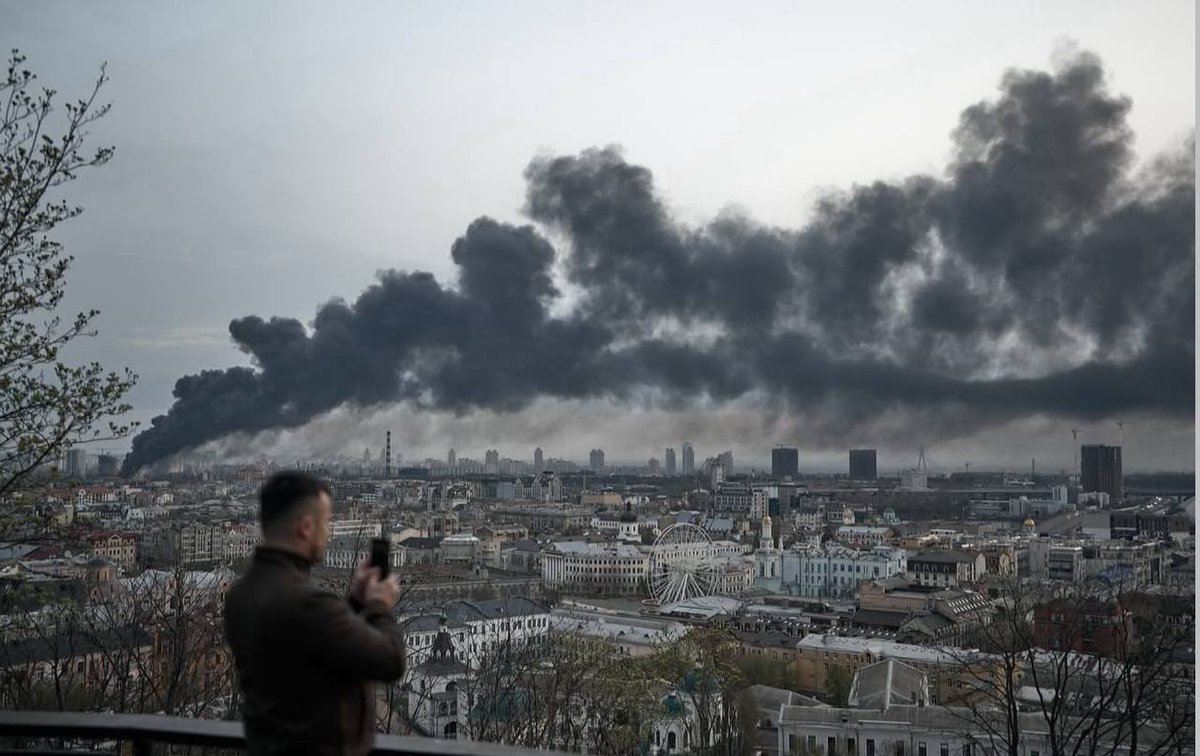 MAKS 25 🇺🇦👀 tweet media