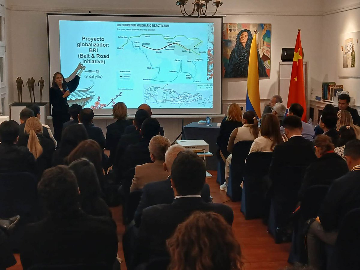 Embajada de Colombia en China 哥伦比亚共和国驻华大使馆 tweet media