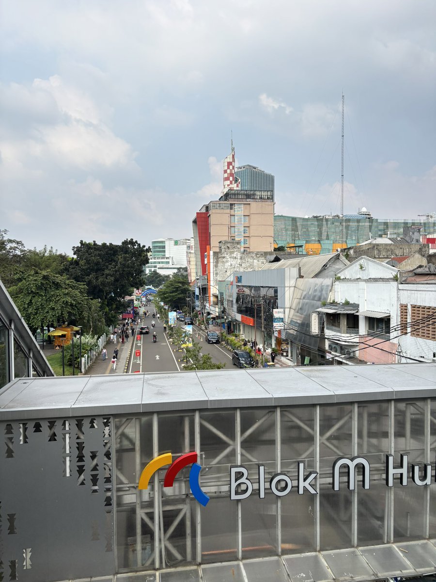 Kelana tweet media